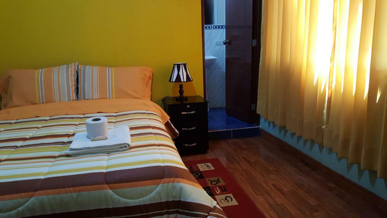 Hostal Los Pinos Хуанкайо Екстериор снимка